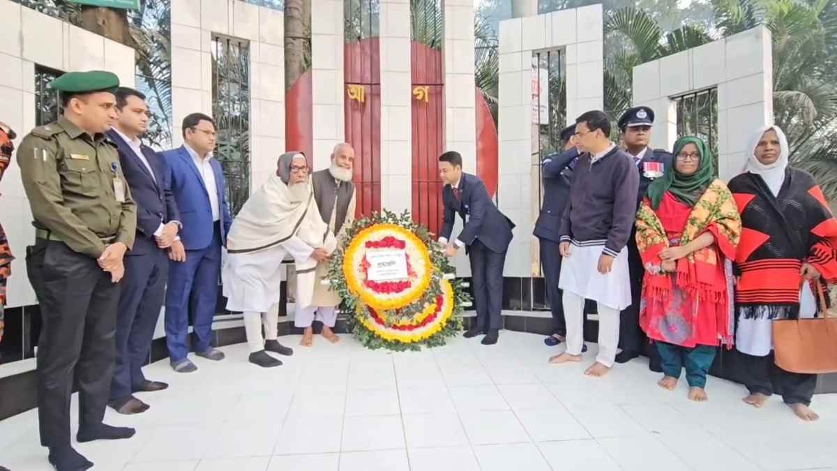 রূপগঞ্জে উৎসবমুখর পরিবেশে ও যথাযথ মর্যাদায় বিজয় দিবস পালন