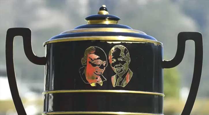 টসের বিশেষ কয়েনে দুই মহানায়ক