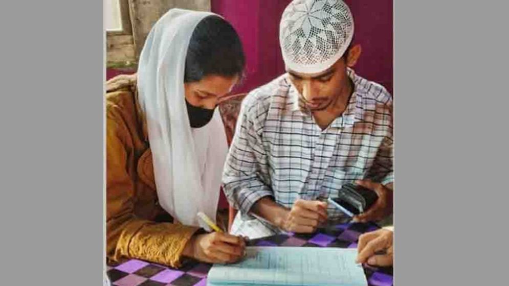 পিরোজপুরে প্রেমের টানে ধর্মান্তর