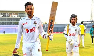 টেস্টে বাংলাদেশের এক শান্তির দিন, স্কোরবোর্ডে ১ উইকেটে ৩৩৮ রান 