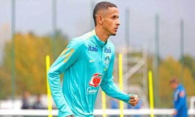 ট্রাক শ্রমিক থেকে ব্রাজিল দলে ডাক পাওয়ার গল্প শোনালেন জুবা