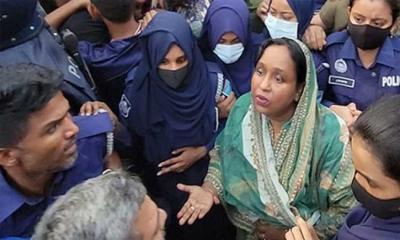 ৫ মামলায় সাবেক মেয়র আইভীর জামিন স্থগিত