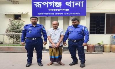 দুই সাংবাদিককে লোহার পাইপ দিয়ে পিটিয়ে আহত,  গ্রেপ্তার ১