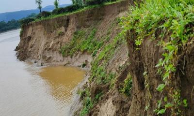 জাফলংয়ে অবৈধভাবে বালু উত্তোলনের সময় পাড় ধসে শ্রমিকের মৃত্যু
