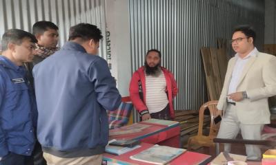 আড়াইহাজারে বাজার ও সড়ক মনিটরিং, ৬ মামলায় ৩৯ হাজার টাকা জরিমানা ​