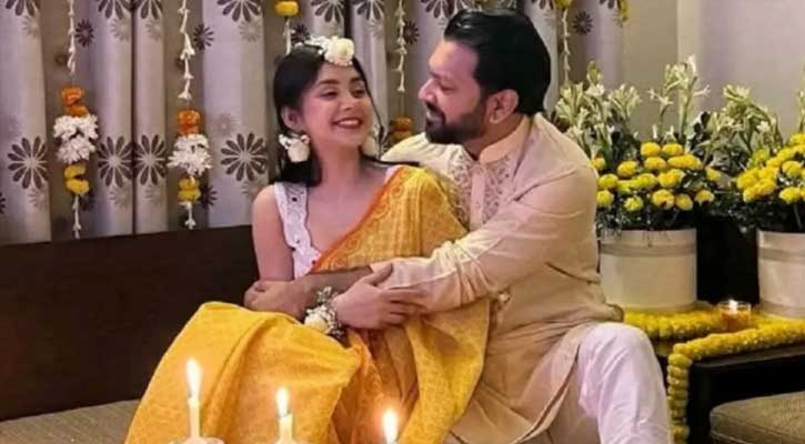 একসঙ্গে থাকছেন না তাহসান-রোজা